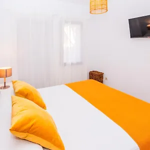  Villa Holidayvilla Tropical - Bbq , Pool , Garden By Holidays